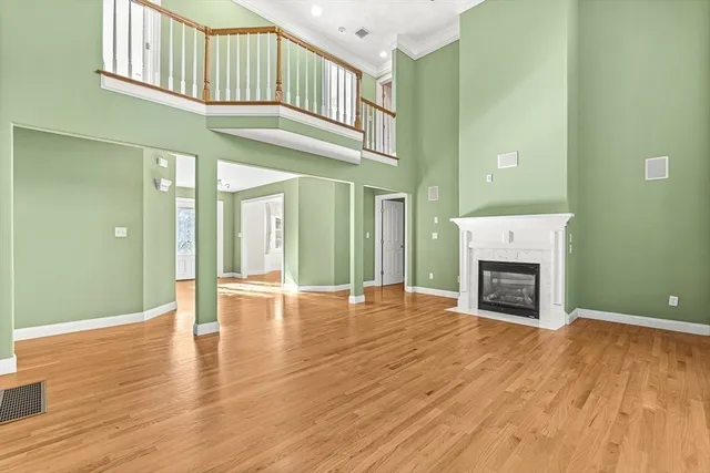 $1,049,000 | 109 Meadow Creek Drive, Dracut, MA 01826