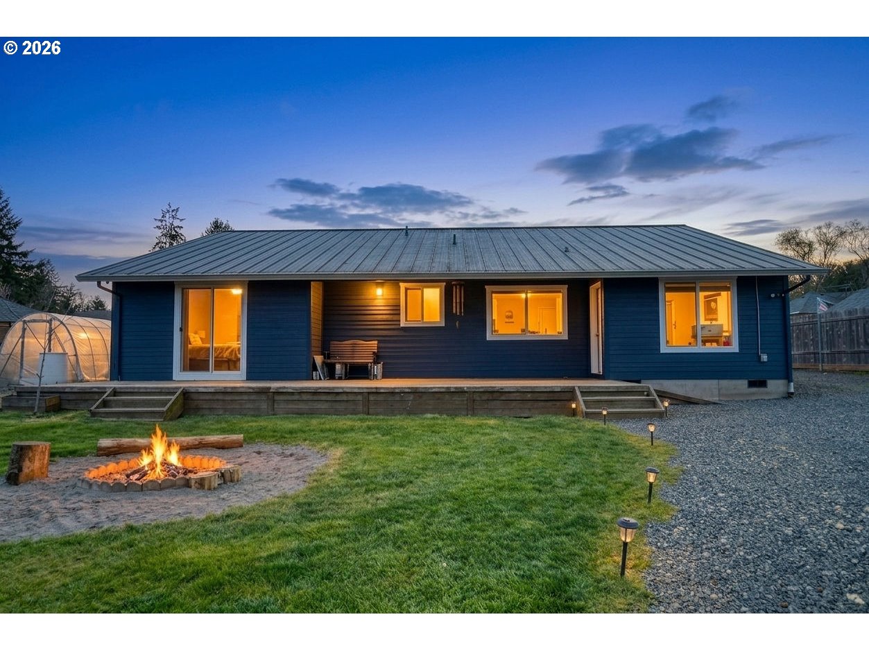 52320 Southwest Taylor Street Scappoose, OR 97056 - Photo 3 of 48
