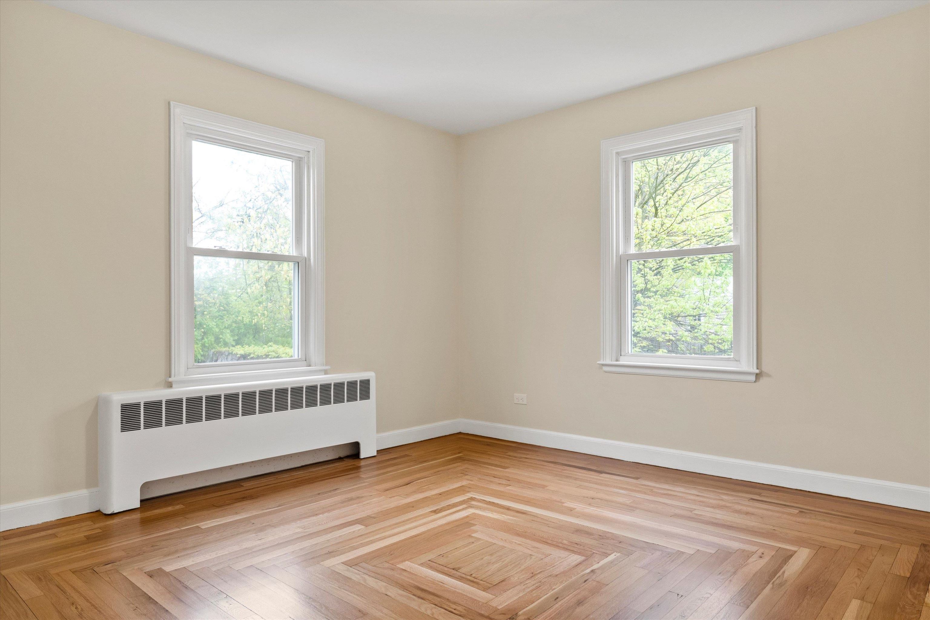 846 Howe Street Manchester, NH 03103 - Photo 18 of 42