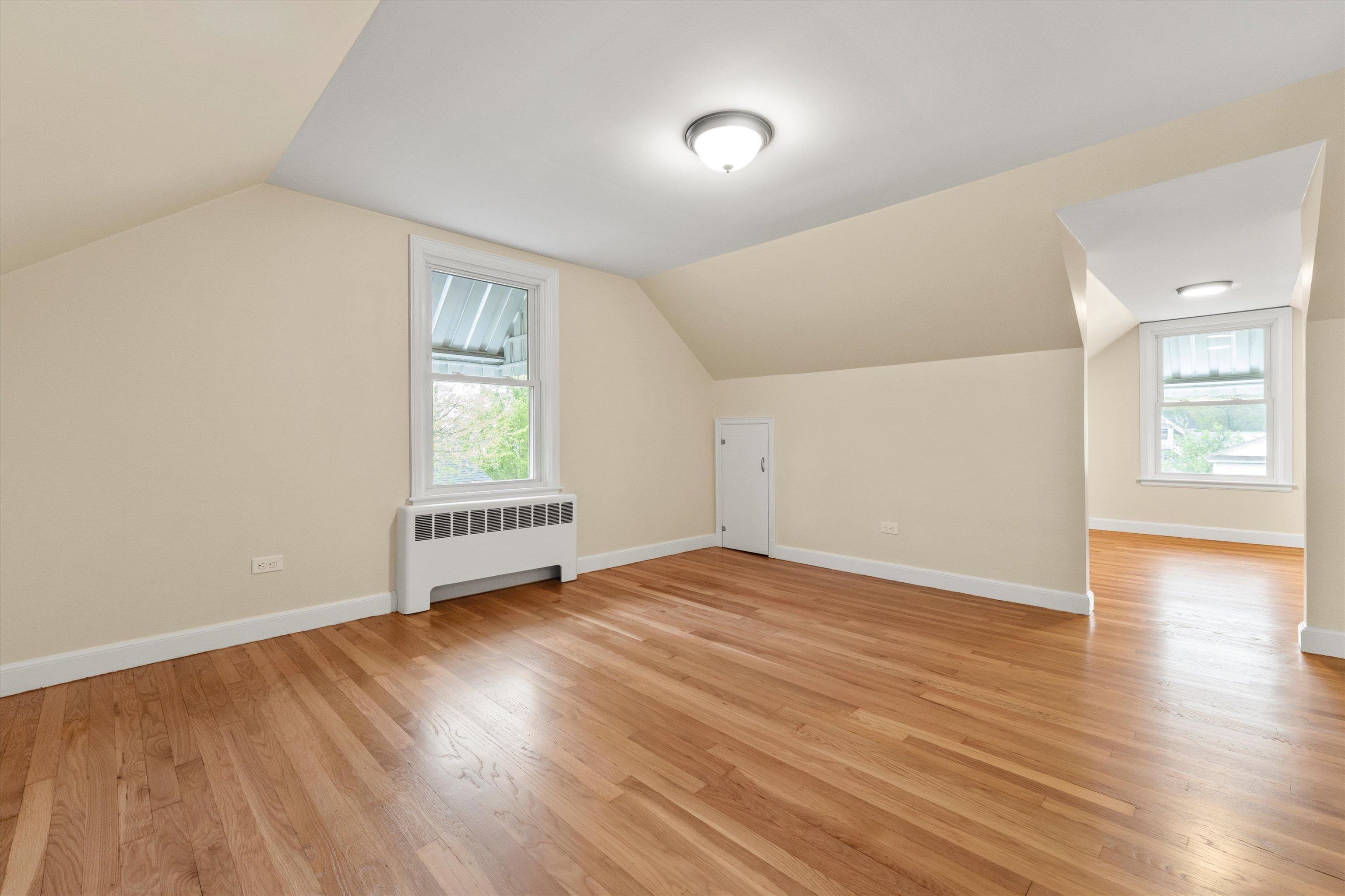 846 Howe Street Manchester, NH 03103 - Photo 25 of 42