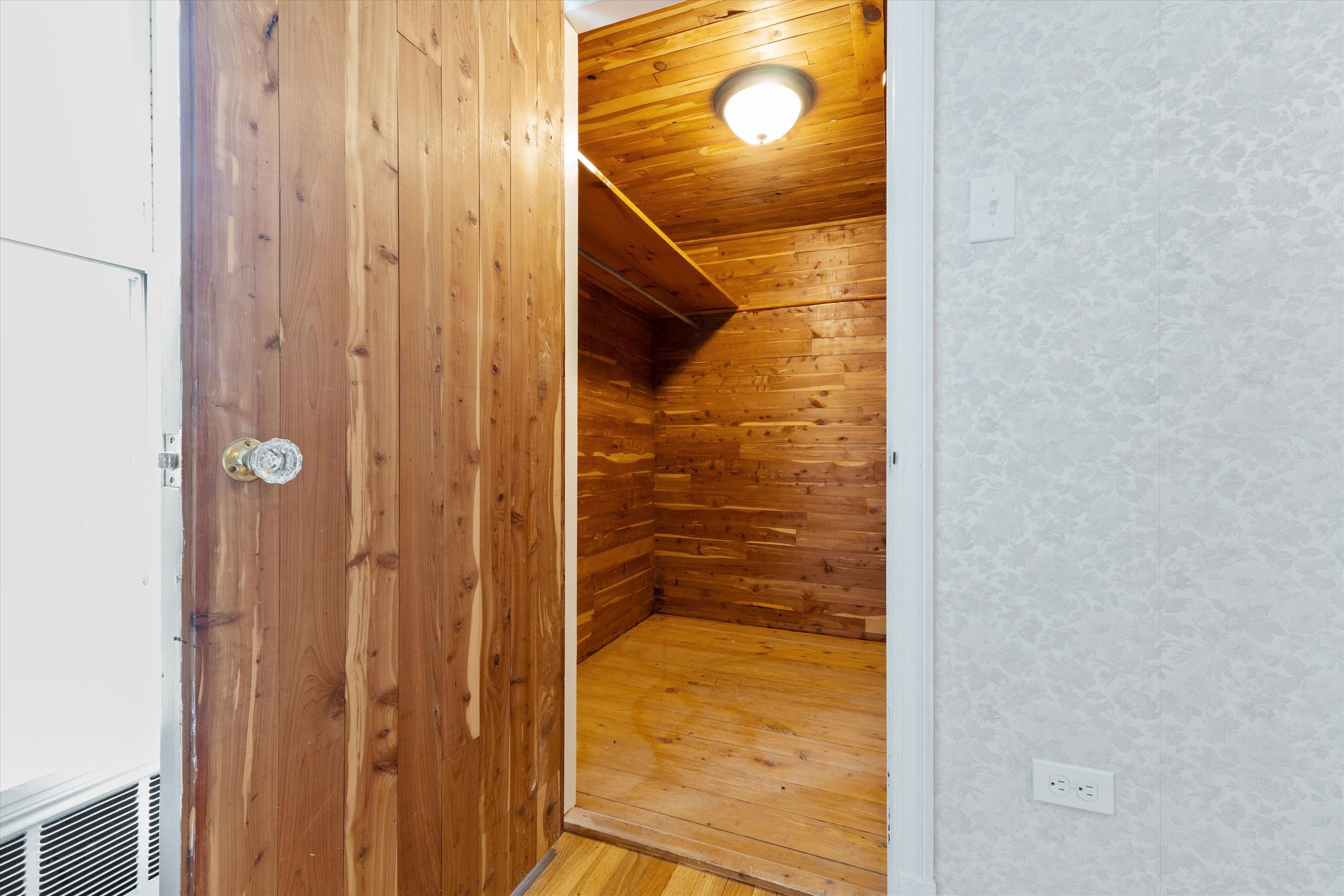 846 Howe Street Manchester, NH 03103 - Photo 29 of 42