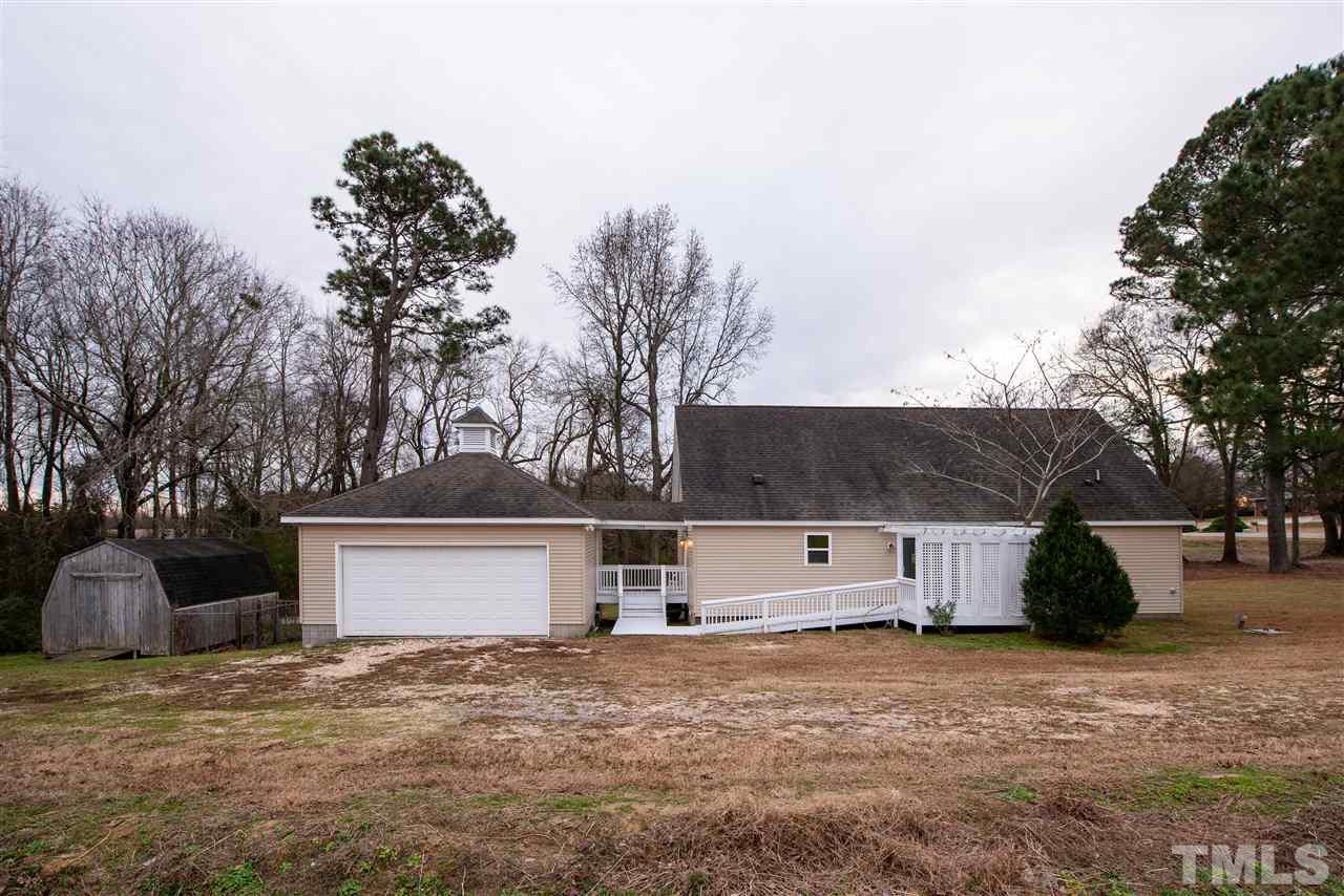 530 South Pleasant Coates Road Benson, NC 27504 - Photo 3 of 26 Gallery Image 3