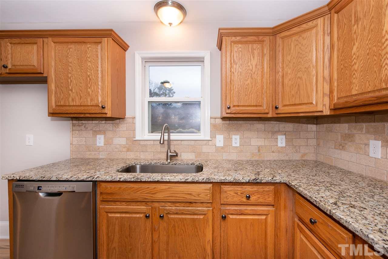 530 South Pleasant Coates Road Benson, NC 27504 - Photo 8 of 26 Gallery Image 8