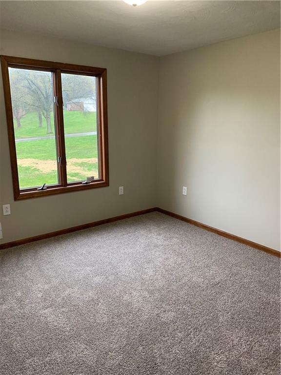 233 Monkey Wrench Road Irwin, PA 15642 - Photo 16 of 25 Gallery Image 16