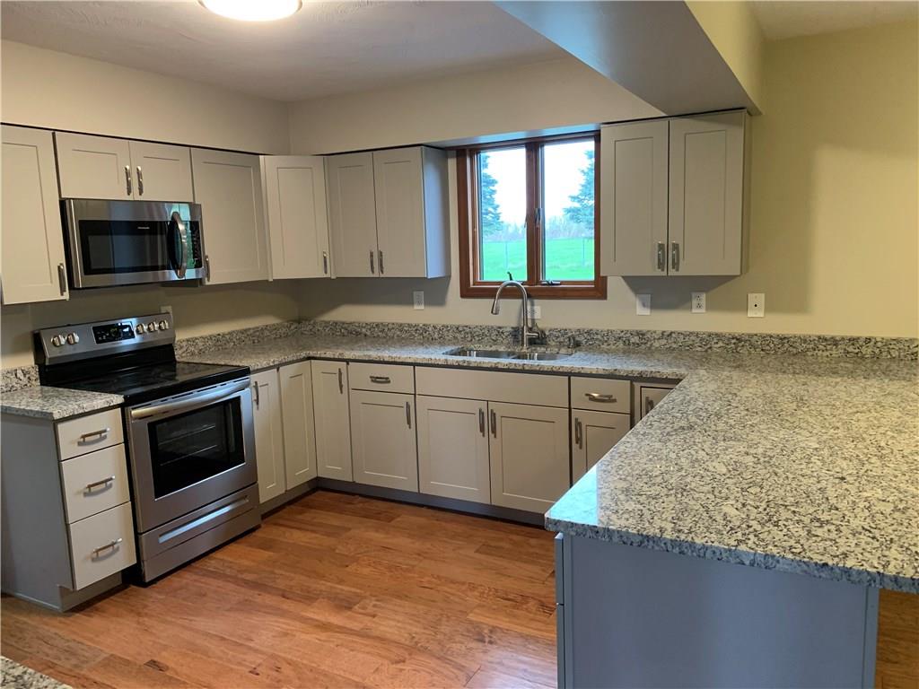 233 Monkey Wrench Road Irwin, PA 15642 - Photo 3 of 25 Gallery Image 3