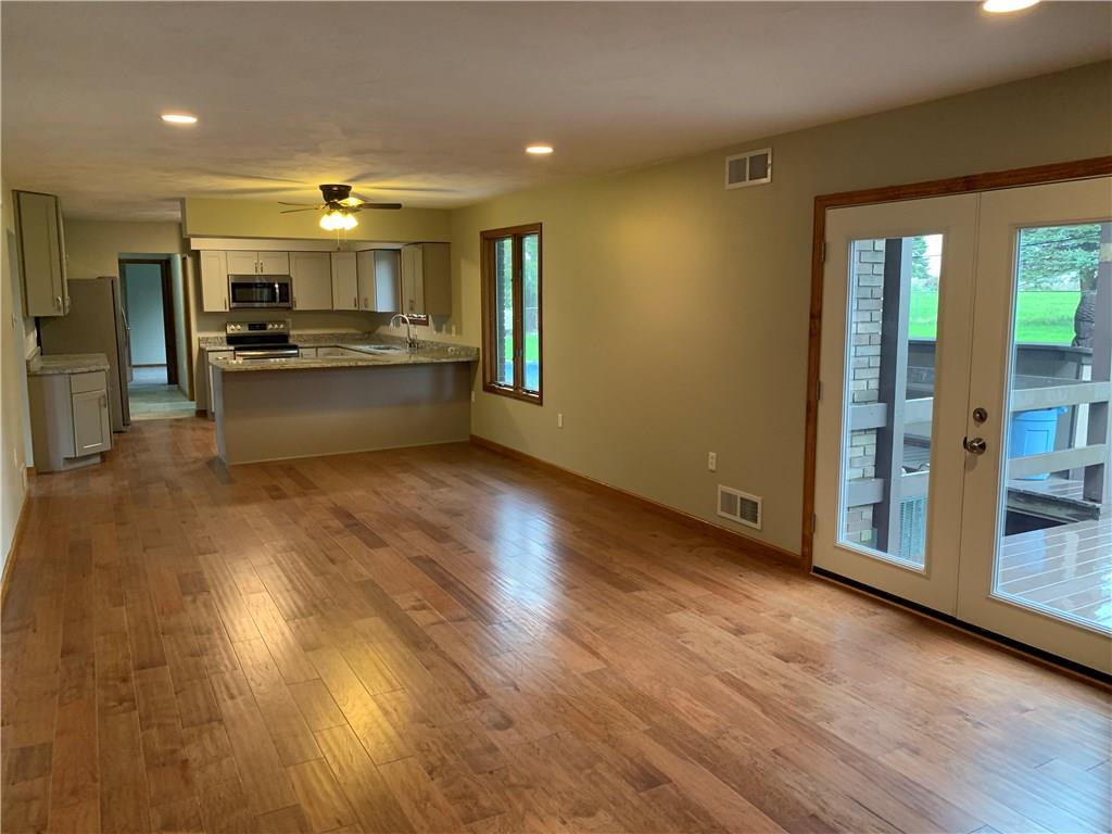 233 Monkey Wrench Road Irwin, PA 15642 - Photo 7 of 25 Gallery Image 7