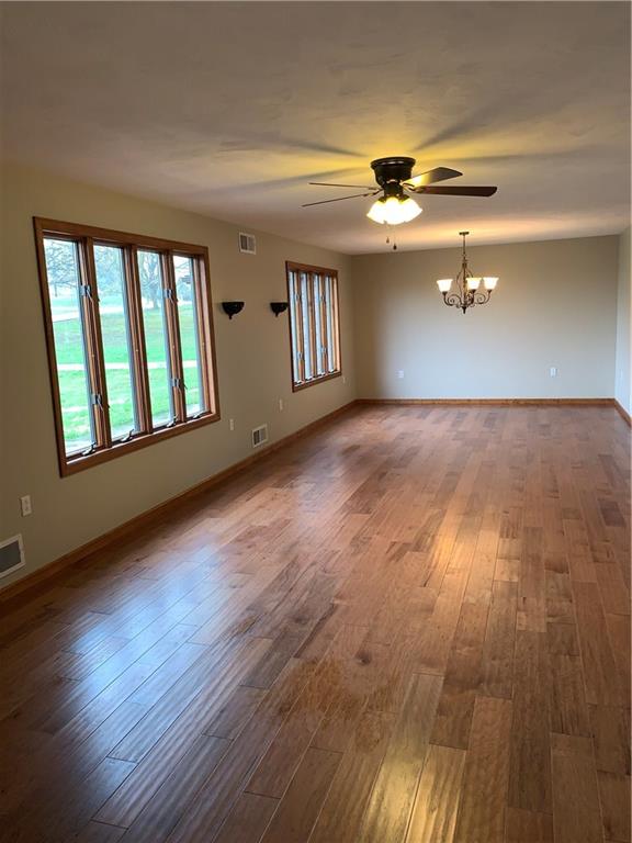 233 Monkey Wrench Road Irwin, PA 15642 - Photo 9 of 25 Gallery Image 9