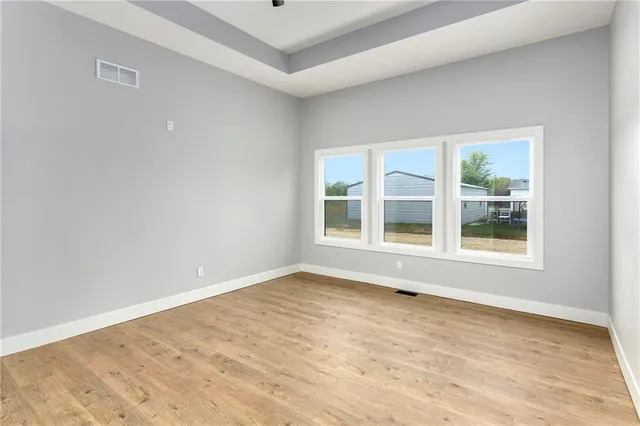 $499,500 | 149 South Linn Valley Drive, Linn Valley, KS 66040