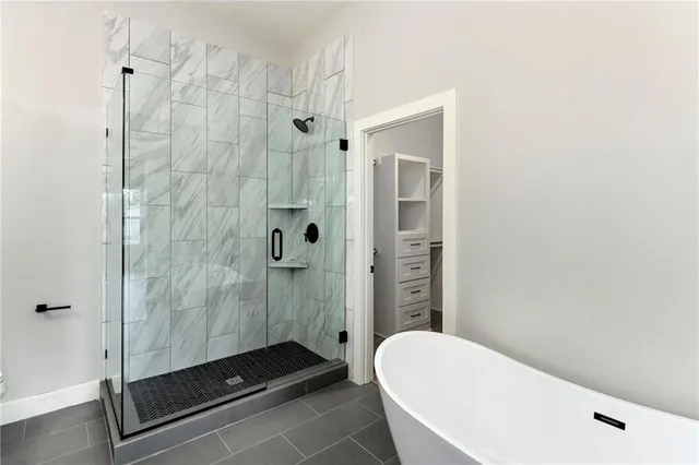 $499,500 | 149 South Linn Valley Drive, Linn Valley, KS 66040