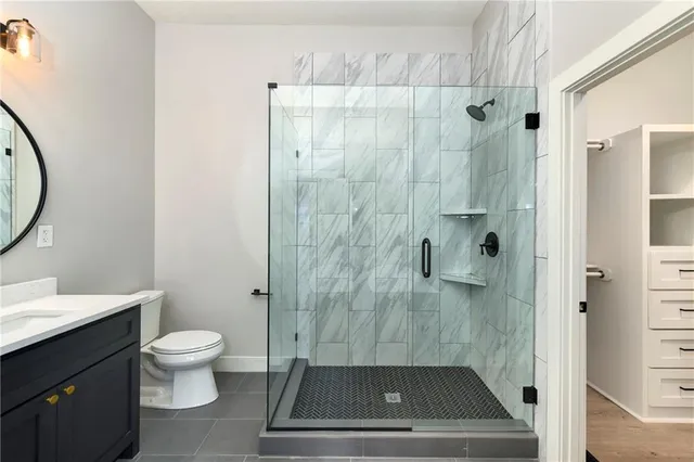 $499,500 | 149 South Linn Valley Drive, Linn Valley, KS 66040