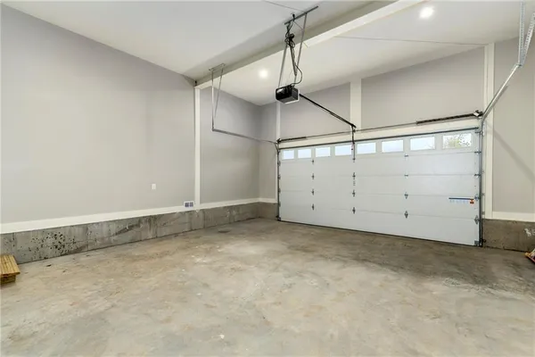 $499,500 | 149 South Linn Valley Drive, Linn Valley, KS 66040