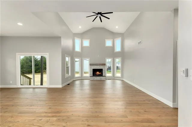 $499,500 | 149 South Linn Valley Drive, Linn Valley, KS 66040