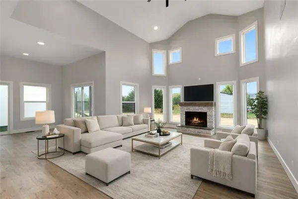 $499,500 | 149 South Linn Valley Drive, Linn Valley, KS 66040