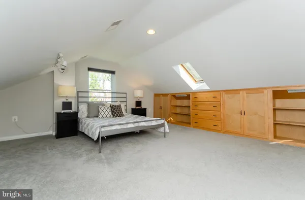 $1,139,000 | 944 North Potomac Street, Arlington, VA 22205