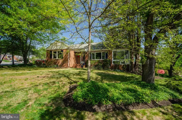 $1,139,000 | 944 North Potomac Street, Arlington, VA 22205