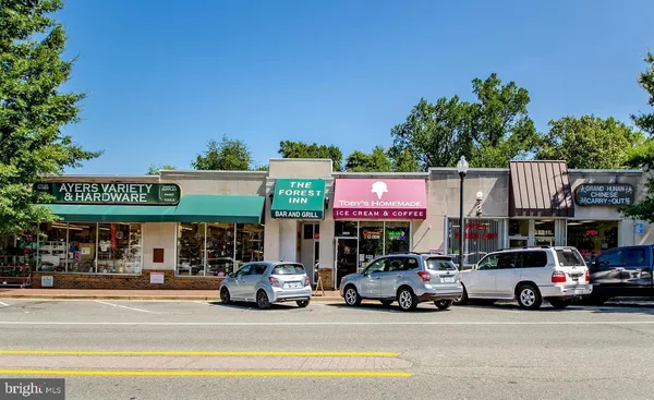 $1,139,000 | 944 North Potomac Street, Arlington, VA 22205