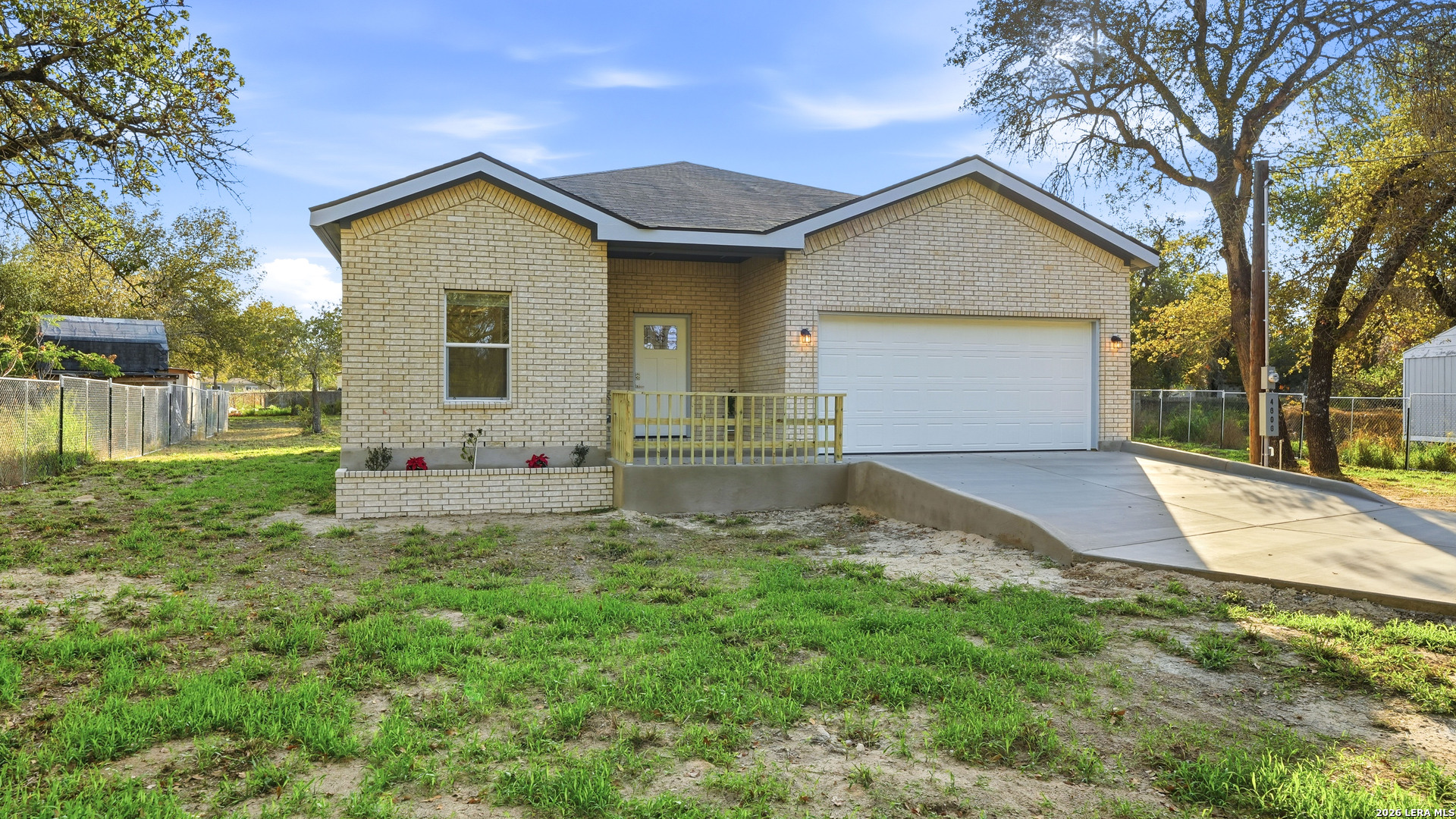 4606 Lee Way Elmendorf, TX 78112 - Photo 6 of 51