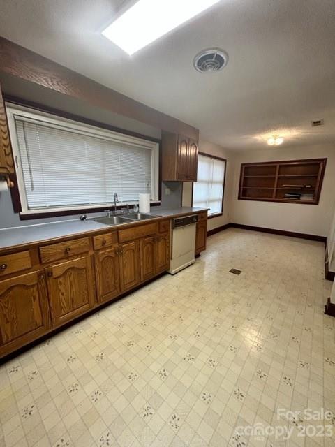 4187 Old State Road Newton, NC 28658 - Photo 3 of 23 Gallery Image 3