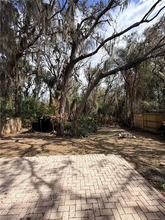 $1,998 | 4135 Quail Briar Drive, Valrico, FL 33596