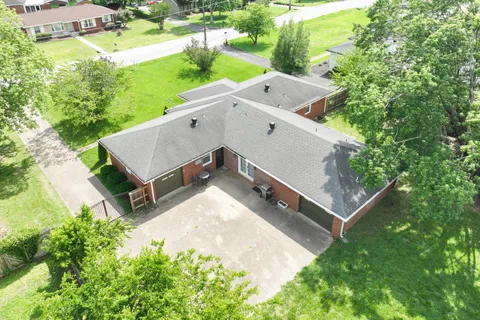 $665,000 | 2922 Fernbrook Lane, Nashville, TN 37214