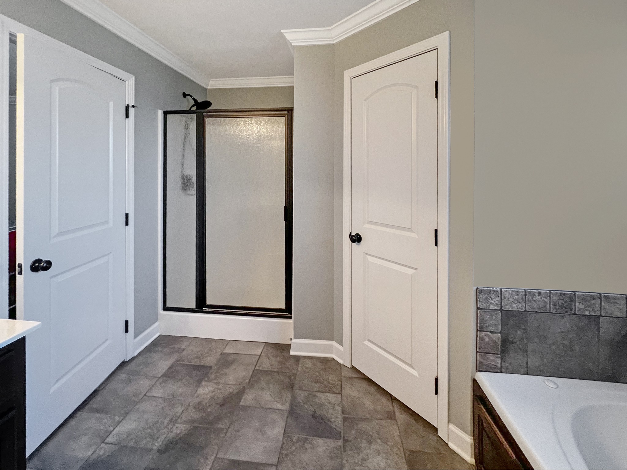 48 Nehemiah Drive Jackson, TN 38305 - Photo 15 of 21 a view of entryway with bathroom and shower