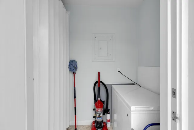 $1,850,000 | 281-291 10th Street, Key Colony Beach, FL 33051