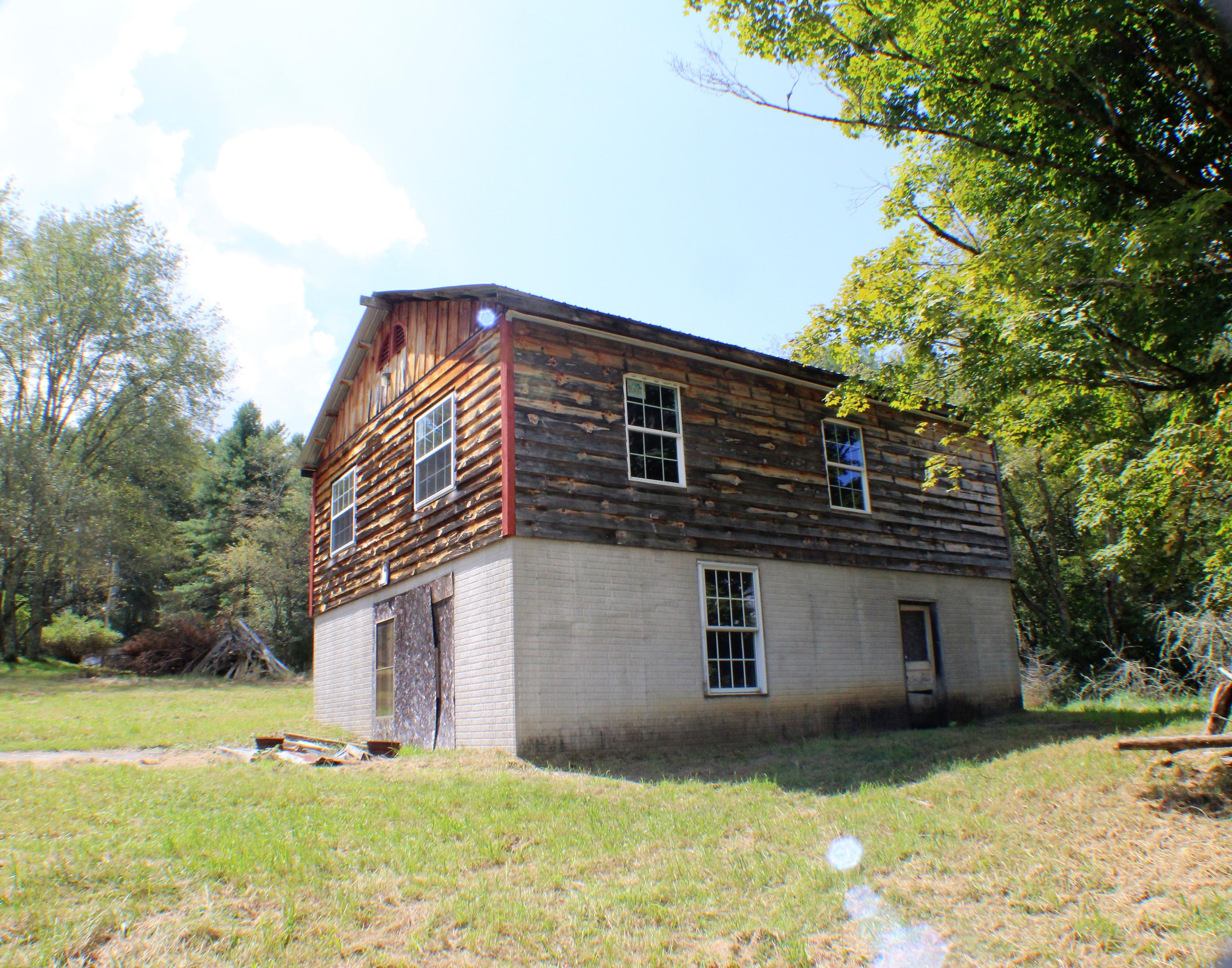 406 Curry Road Dunmore, WV 24934 - Photo 13 of 25 Gallery Image 13