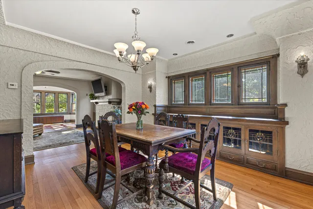 $749,900 | 4101 North Morris Boulevard, Shorewood, WI 53211