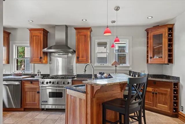 $749,900 | 4101 North Morris Boulevard, Shorewood, WI 53211