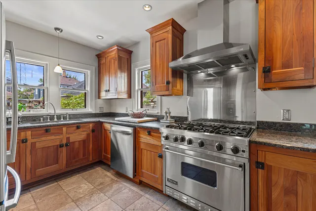 $749,900 | 4101 North Morris Boulevard, Shorewood, WI 53211