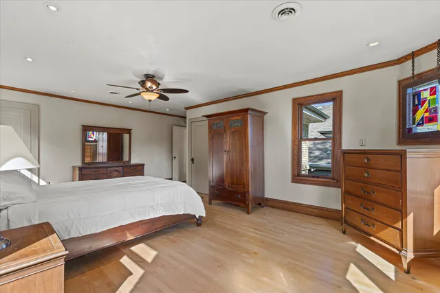 $749,900 | 4101 North Morris Boulevard, Shorewood, WI 53211