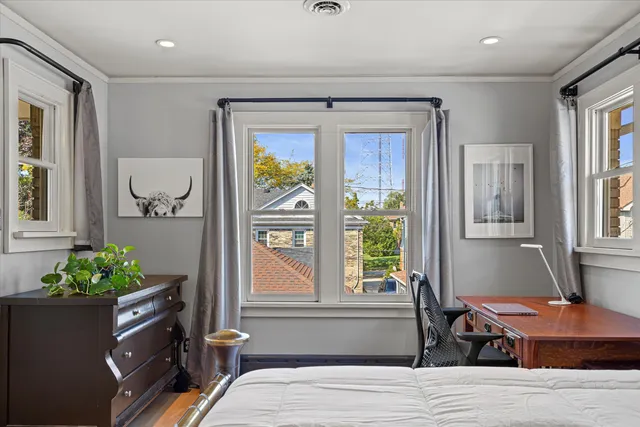 $749,900 | 4101 North Morris Boulevard, Shorewood, WI 53211