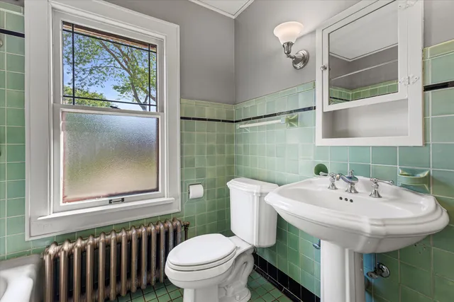 $749,900 | 4101 North Morris Boulevard, Shorewood, WI 53211