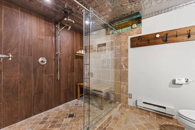 $749,900 | 4101 North Morris Boulevard, Shorewood, WI 53211