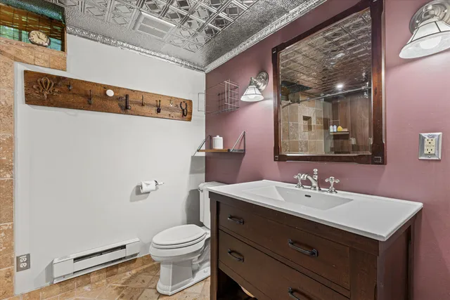 $749,900 | 4101 North Morris Boulevard, Shorewood, WI 53211