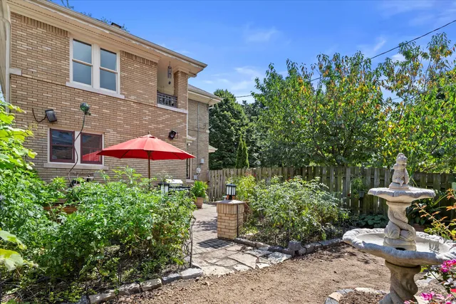 $749,900 | 4101 North Morris Boulevard, Shorewood, WI 53211