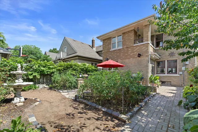 $749,900 | 4101 North Morris Boulevard, Shorewood, WI 53211