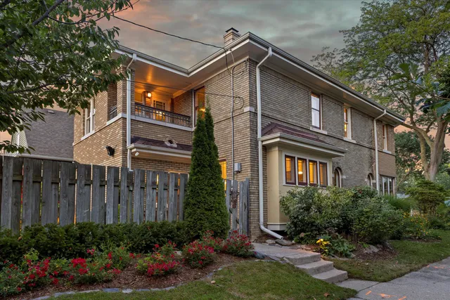 $749,900 | 4101 North Morris Boulevard, Shorewood, WI 53211