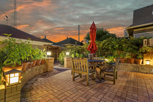 $749,900 | 4101 North Morris Boulevard, Shorewood, WI 53211