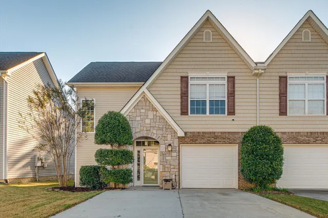 $315,000 | 2724 Stone Trace Drive, Chattanooga, TN 37421
