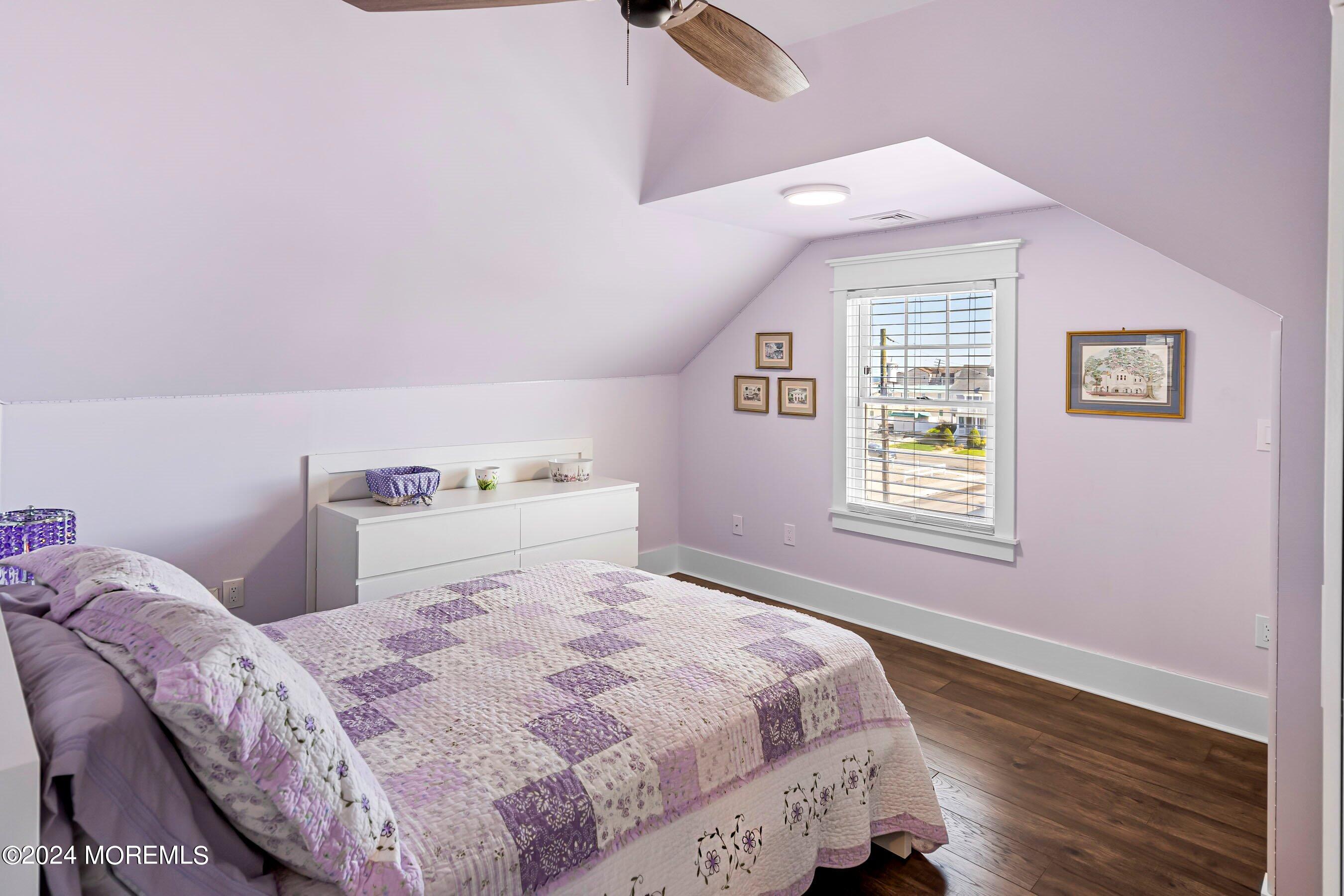 100 Forman Avenue Point Pleasant Beach, NJ 08742 - Photo 29 of 46 a bedroom with a bed and a window