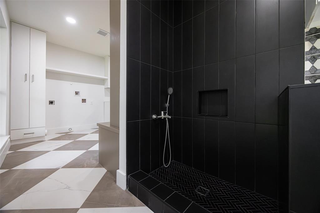 4408 Thunder Road Dallas, TX 75244 - Photo 27 of 38 Doggy wash Multipurpose