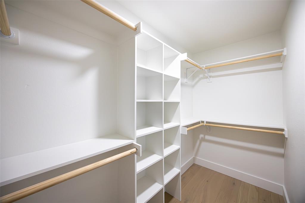 4408 Thunder Road Dallas, TX 75244 - Photo 29 of 38