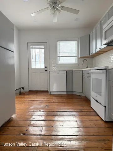 $1,800 | 30 Church Street, Unit A, Philmont, NY 12534