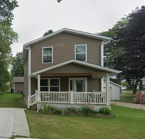 302 North Peach Avenue, Marshfield, WI 54449