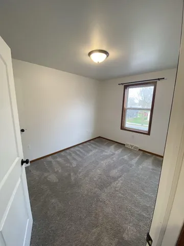 $210,000 | 302 North Peach Avenue, Marshfield, WI 54449