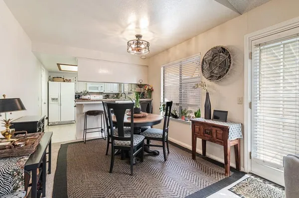 $305,000 | 445 Quill Lane, Clovis, CA 93612