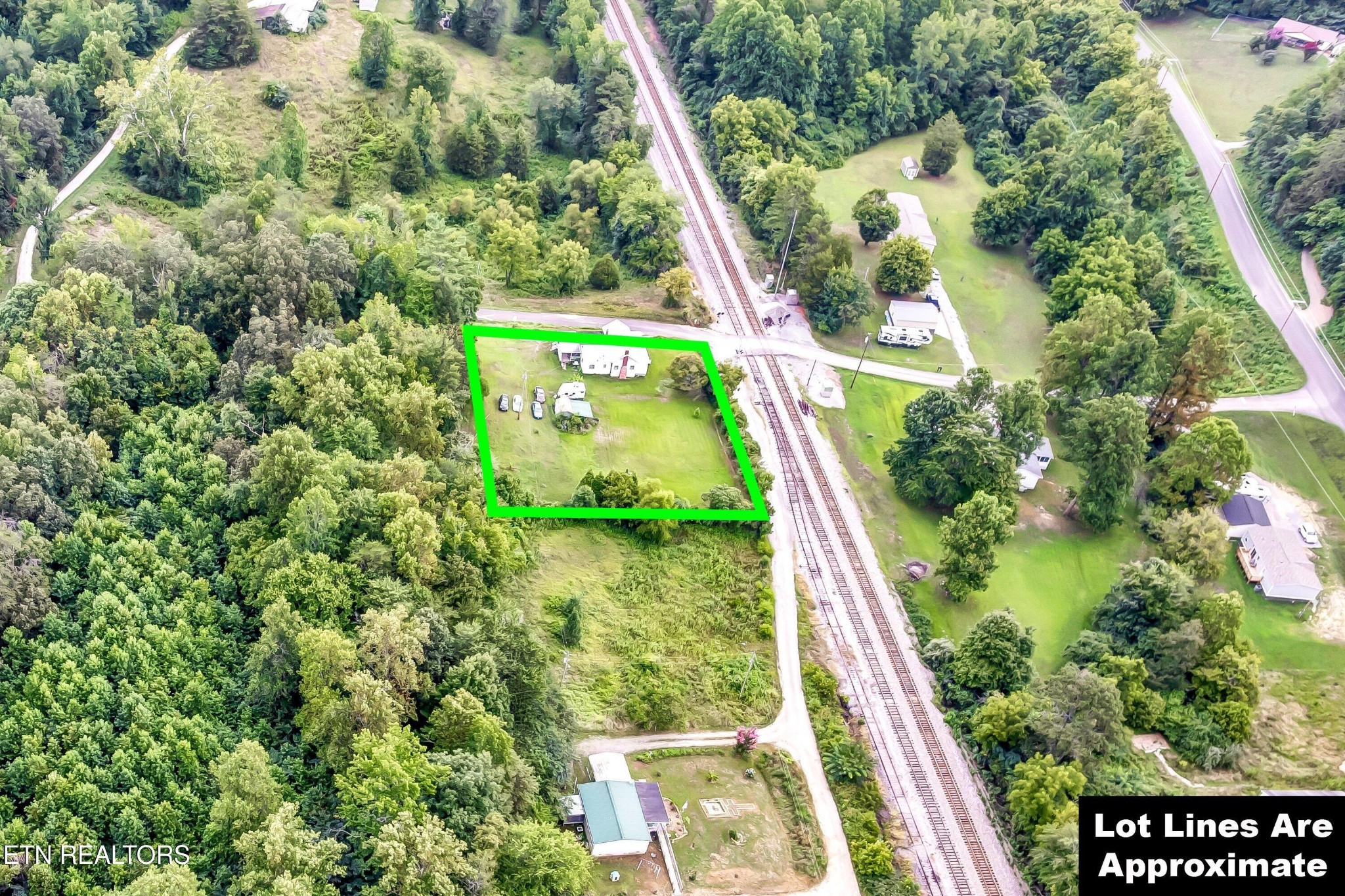 123 Sexton Lane Clinton, TN 37716 - Photo 26 of 41