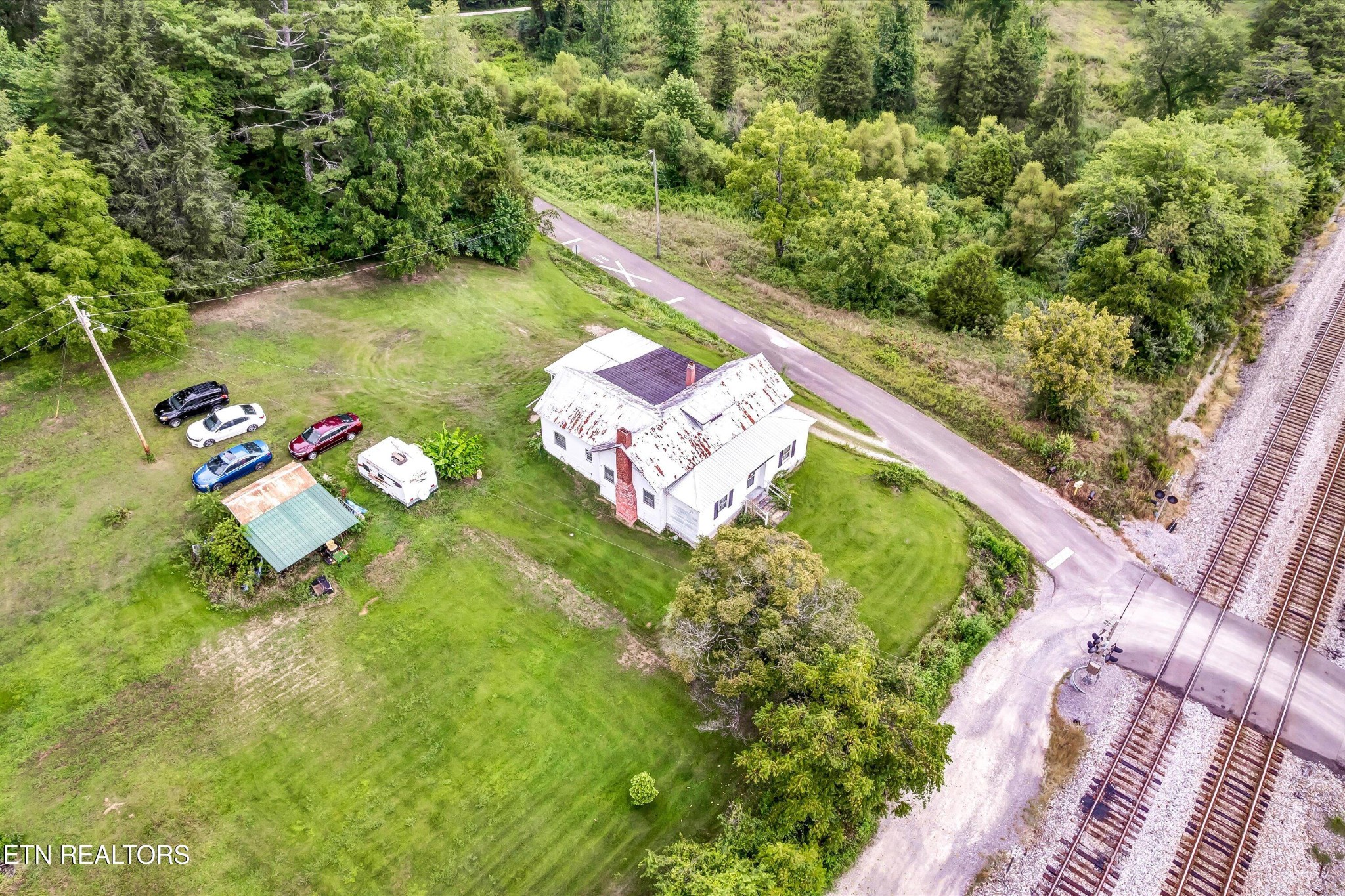 123 Sexton Lane Clinton, TN 37716 - Photo 27 of 41