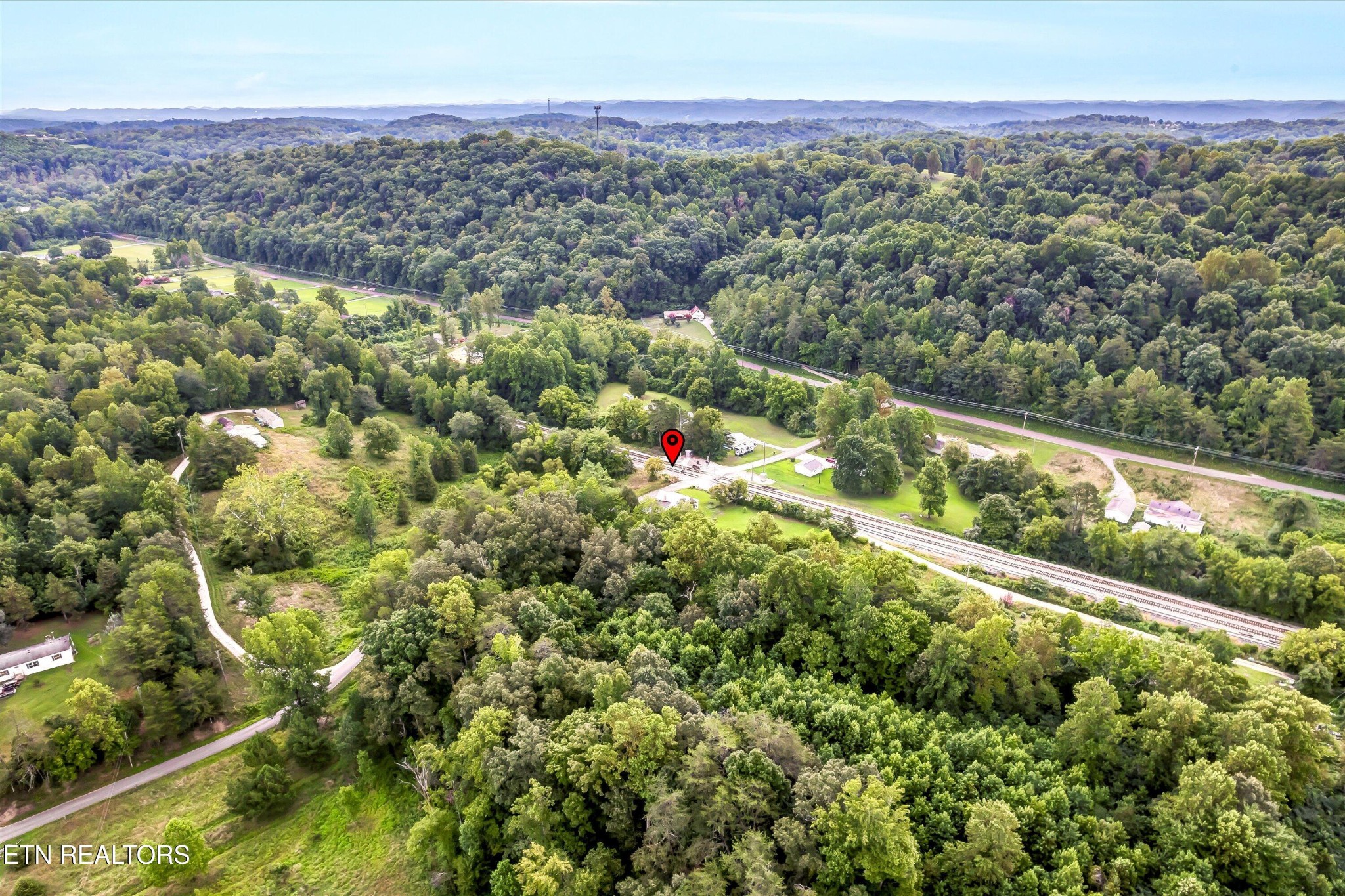 123 Sexton Lane Clinton, TN 37716 - Photo 33 of 41